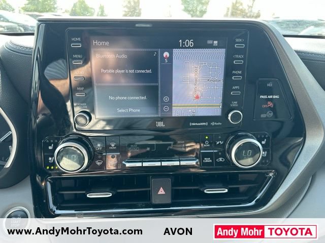 Used 2021 Toyota Highlander Limited AWD/4WD image 12