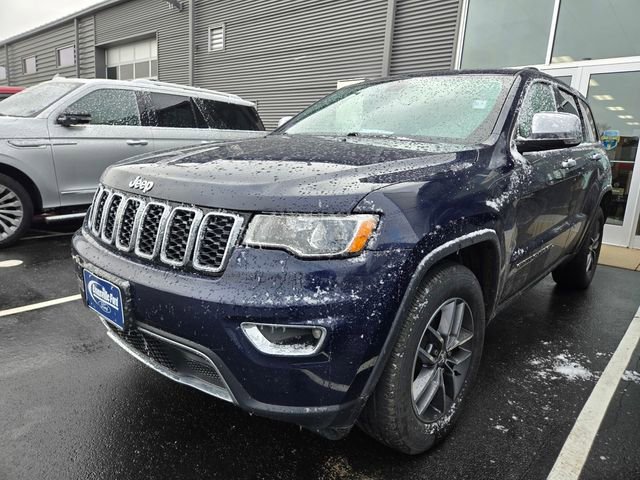 Used 2017 Jeep Grand Cherokee Limited image 2