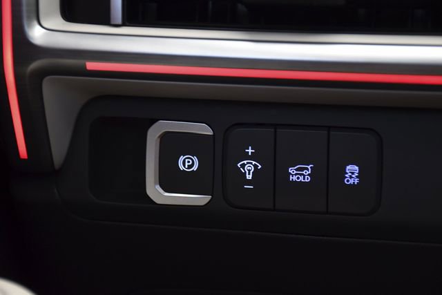 Used 2024 Hyundai Santa Fe Limited FWD image 19