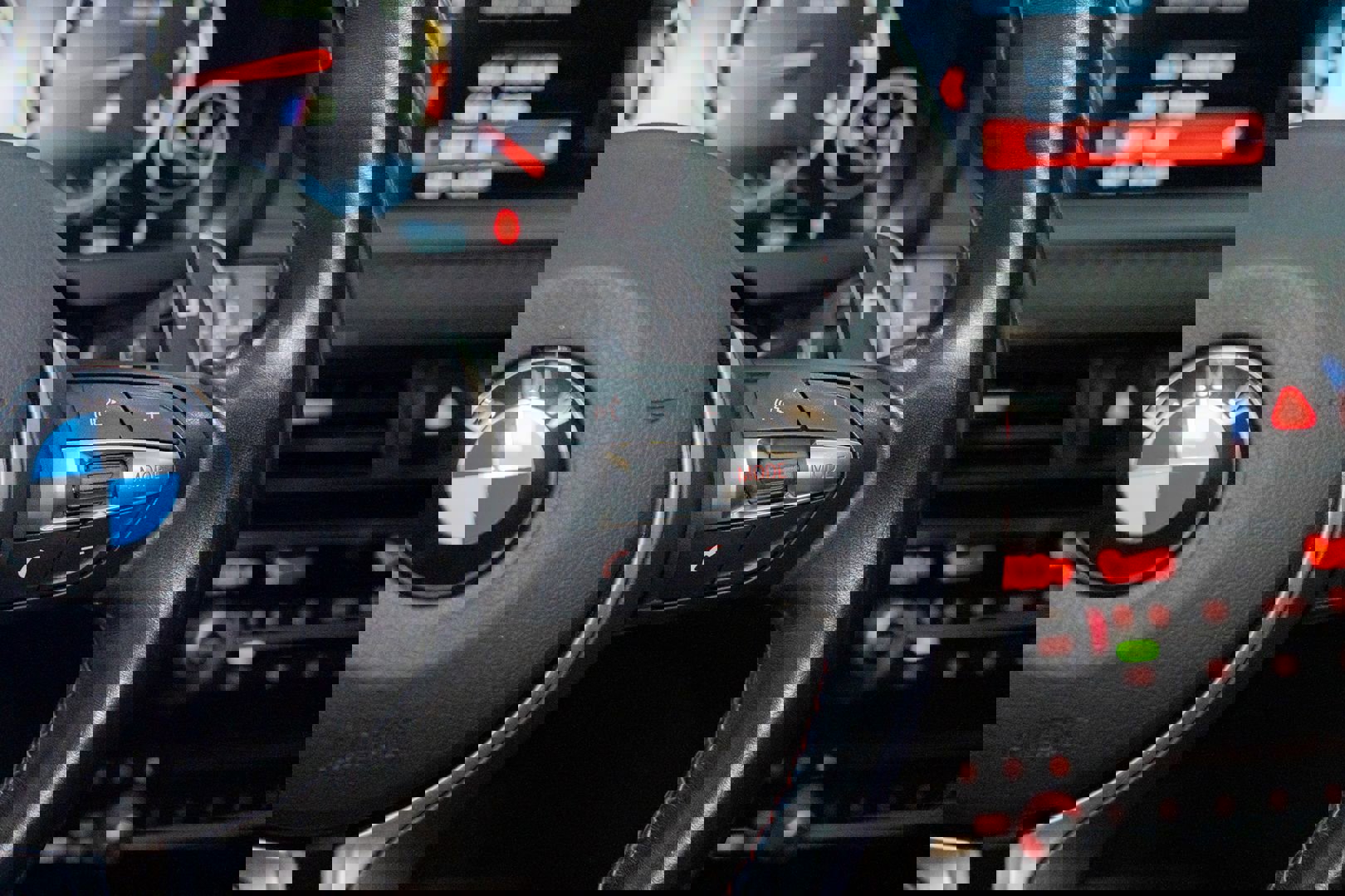 Used 2018 BMW X5 M image 35