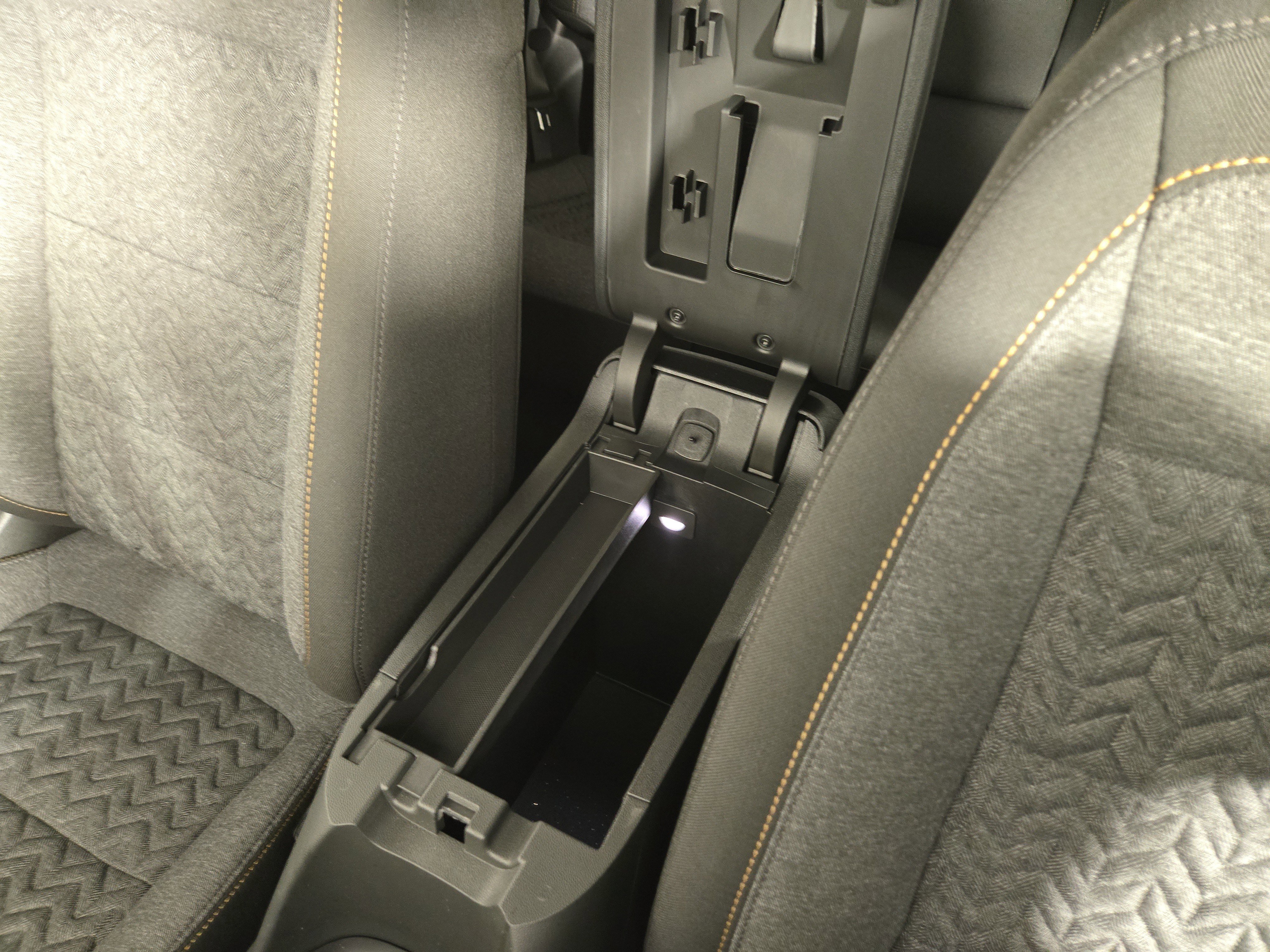 Used 2022 Chevrolet Equinox LT image 27