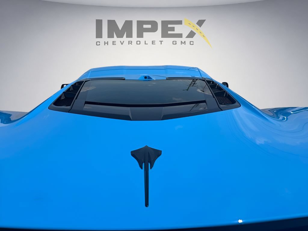 Used 2025 Chevrolet Corvette Stingray Preferred Cpe w/ Z51 Performance Package RWD image 31