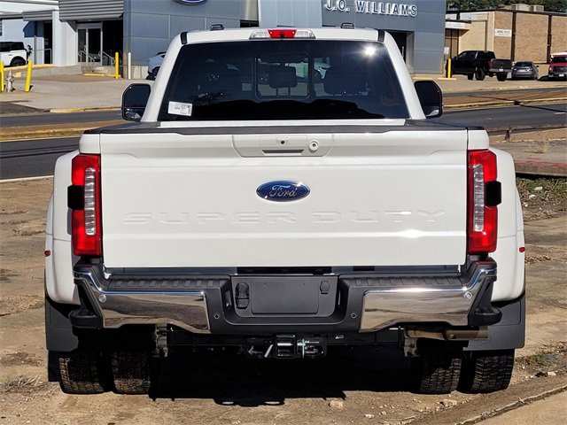 New 2026 Ford F450 Lariat image 4