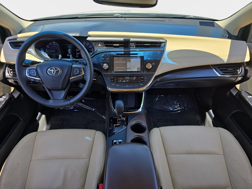 Used 2016 Toyota Avalon XLE Premium FWD image 10