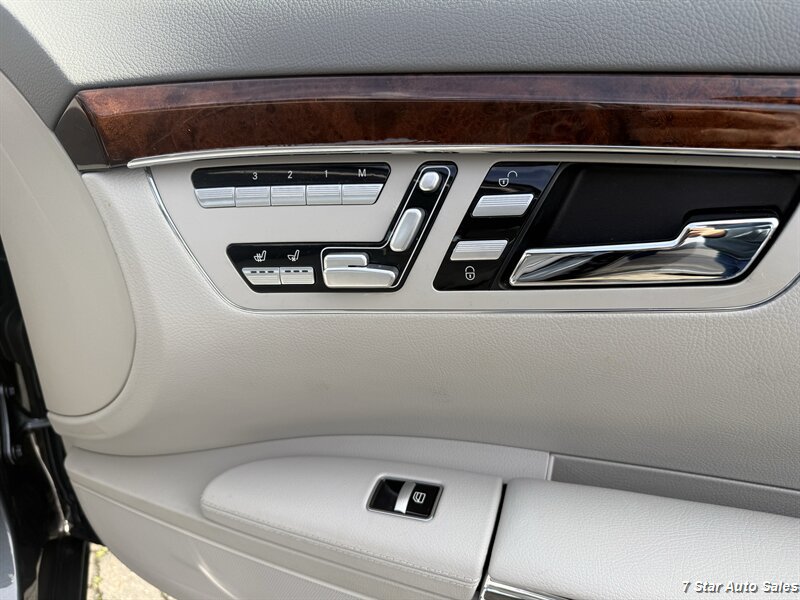 Used 2010 Mercedes-Benz S 550 image 26