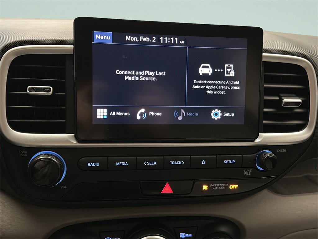 Certified 2022 Hyundai Venue SEL image 23