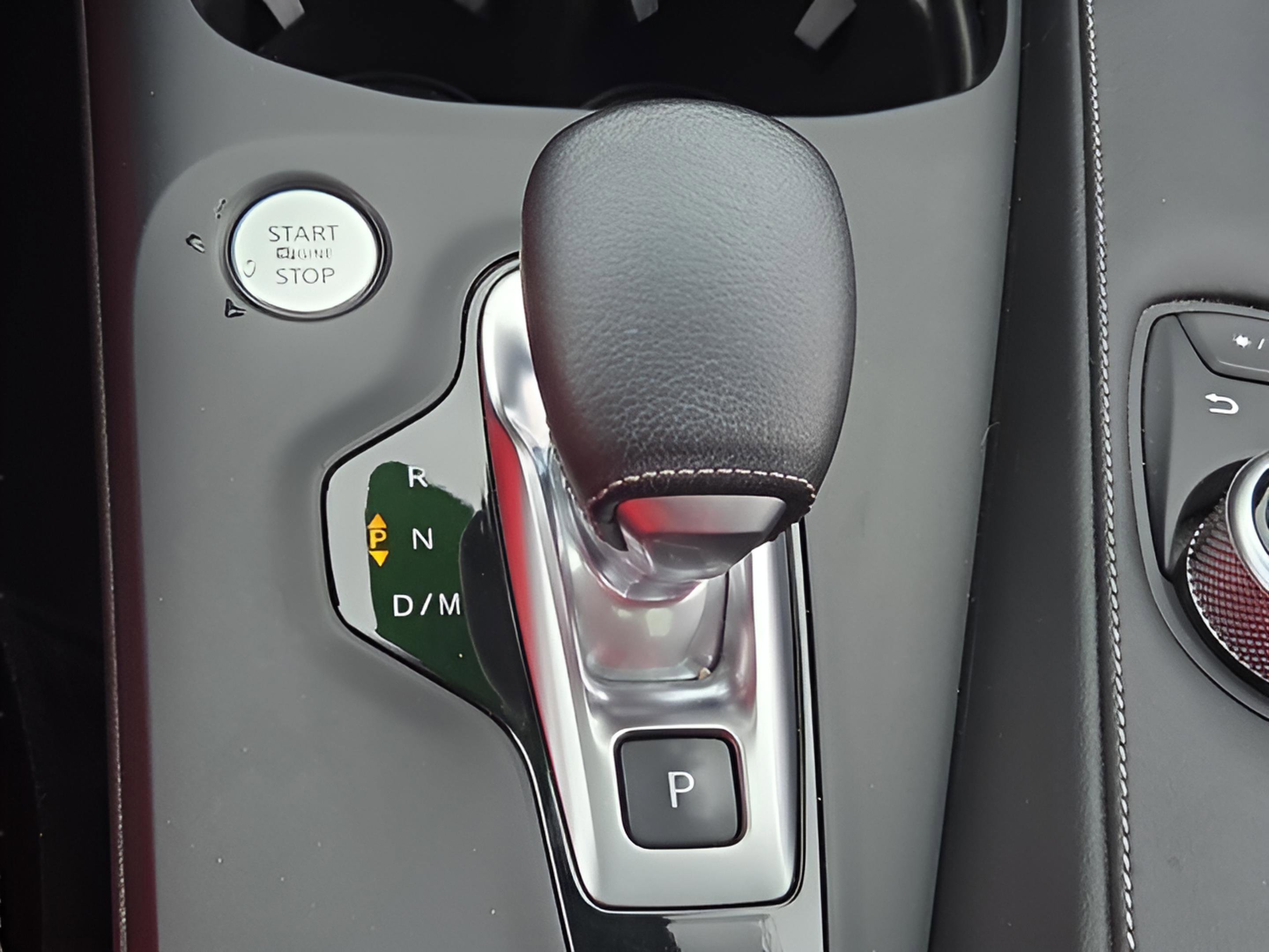 Certified 2023 INFINITI QX55 Luxe w/ Cargo Package image 15