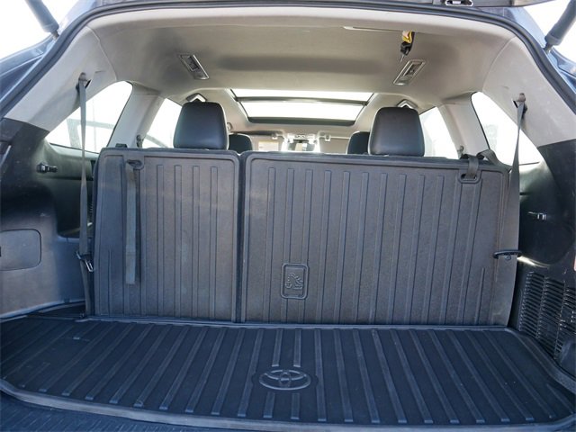 Used 2018 Toyota Highlander Limited Platinum image 19