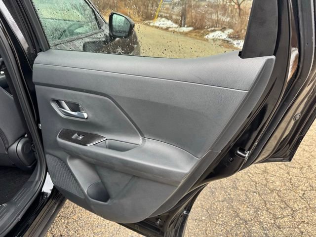 New 2026 Nissan Kicks SV w/ SV Premium Package image 29