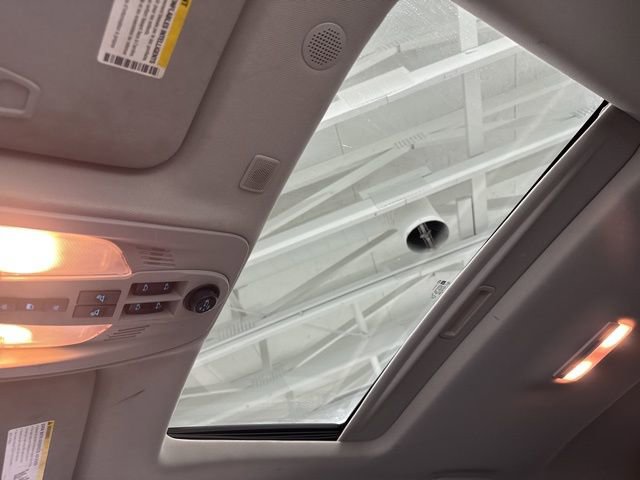 Used 2016 Chevrolet Equinox LTZ w/ Enhanced Convenience Package image 43