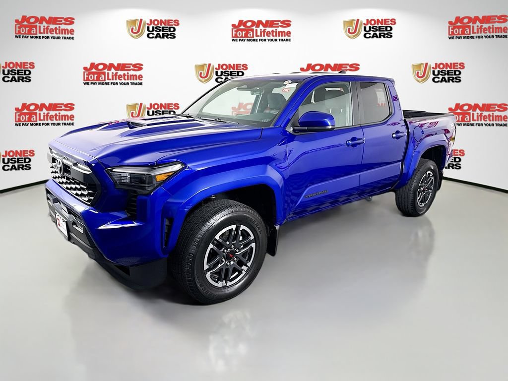 Certified 2025 Toyota Tacoma TRD Sport AWD/4WD image 14