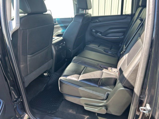 Used 2018 Chevrolet Suburban LT AWD/4WD image 32
