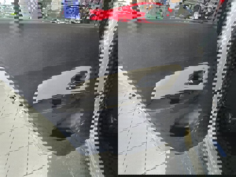 Used 2015 Chevrolet Cruze LS image 11