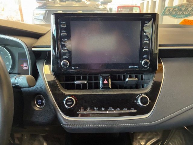Used 2020 Toyota Corolla SE image 11