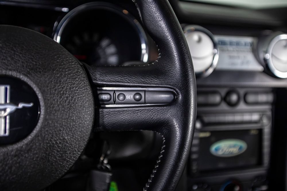 Used 2007 Ford Mustang GT RWD image 38