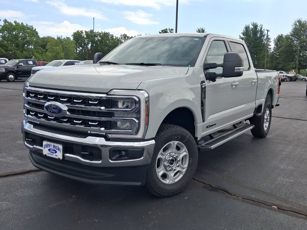 New 2026 Ford F250 XLT w/ XLT Premium Package AWD/4WD image 29