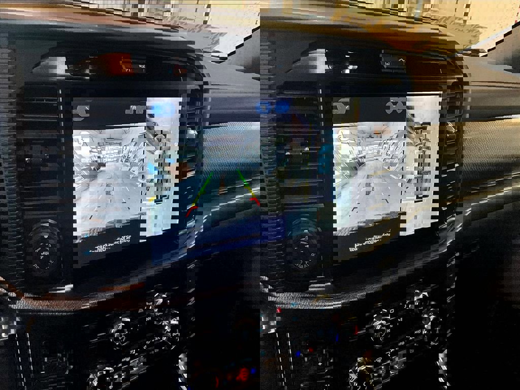 Used 2025 Ford F150 Raptor image 19