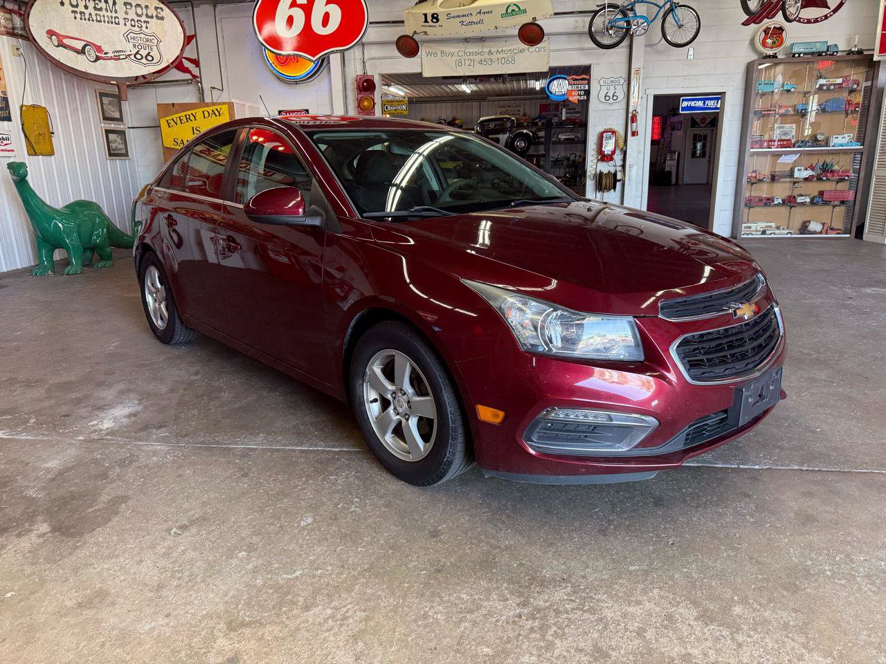 Used 2015 Chevrolet Cruze LT FWD image 7