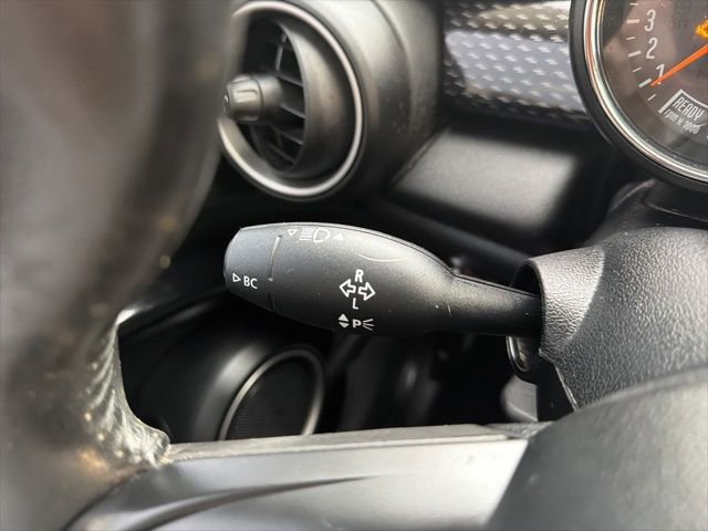 Used 2015 MINI Cooper S image 30