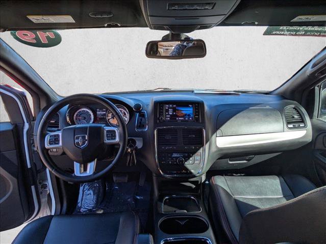 Used 2019 Dodge Grand Caravan GT image 14