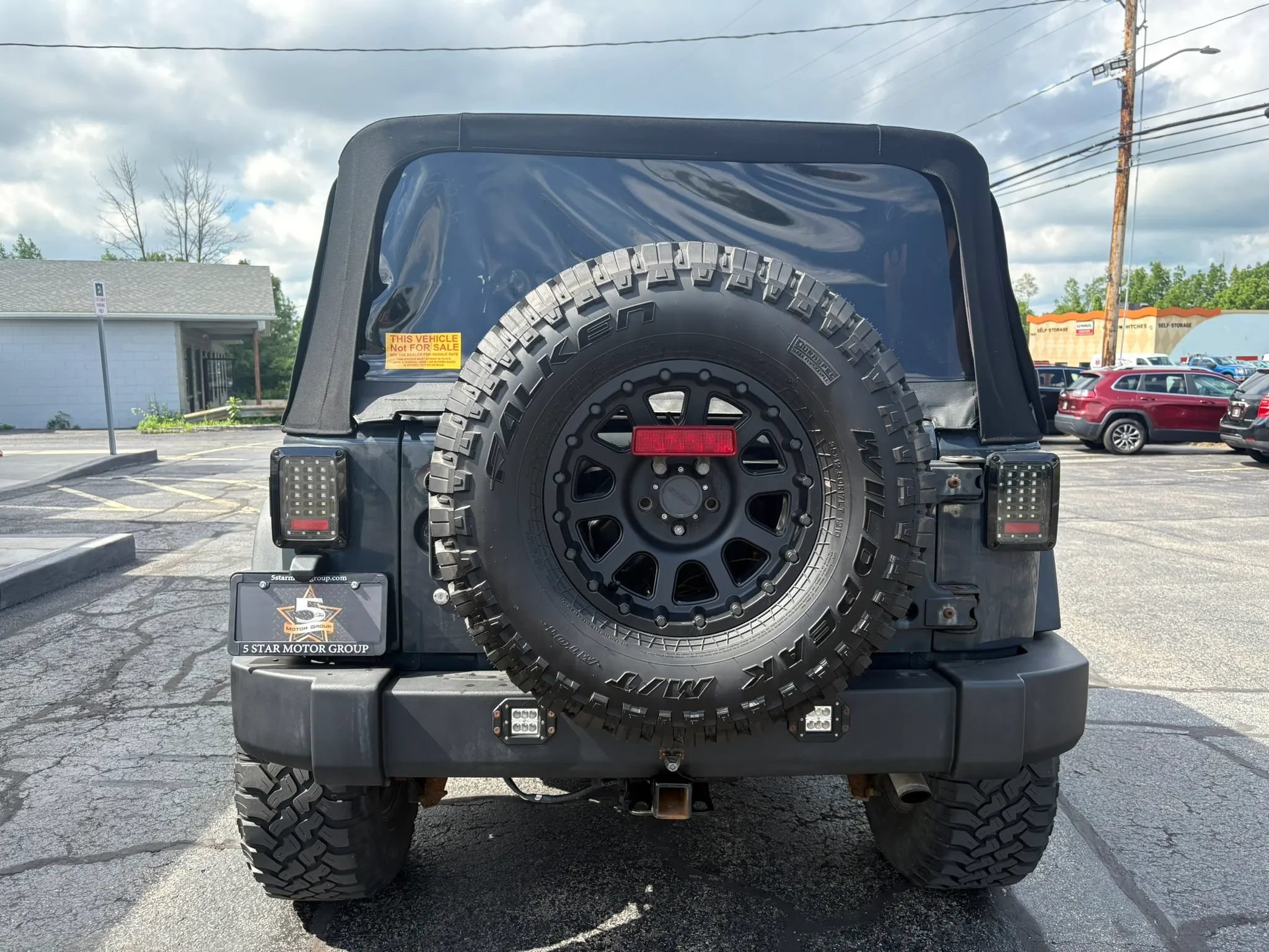Used 2017 Jeep Wrangler Rubicon AWD/4WD image 6