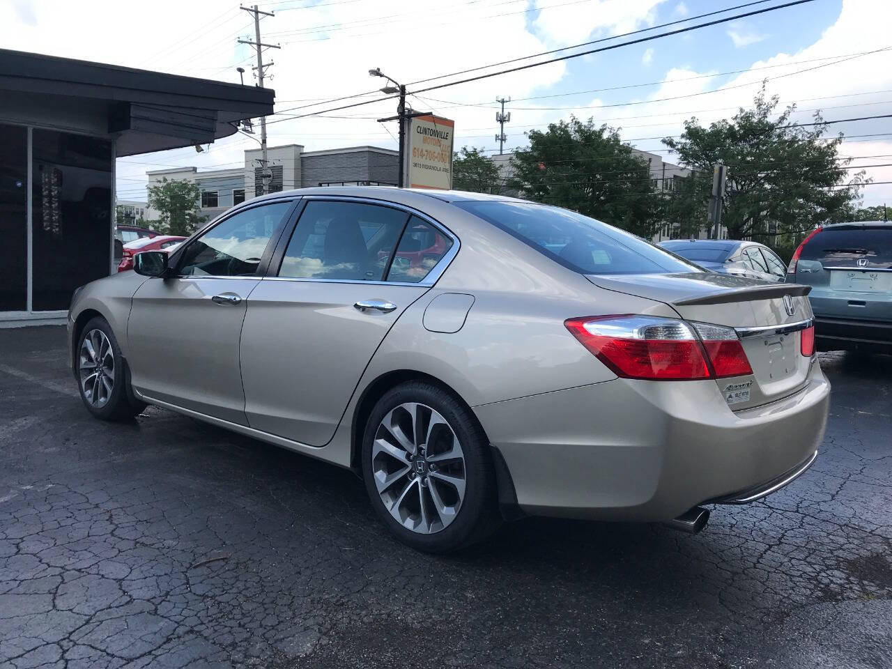 Used 2015 Honda Accord Sport image 5
