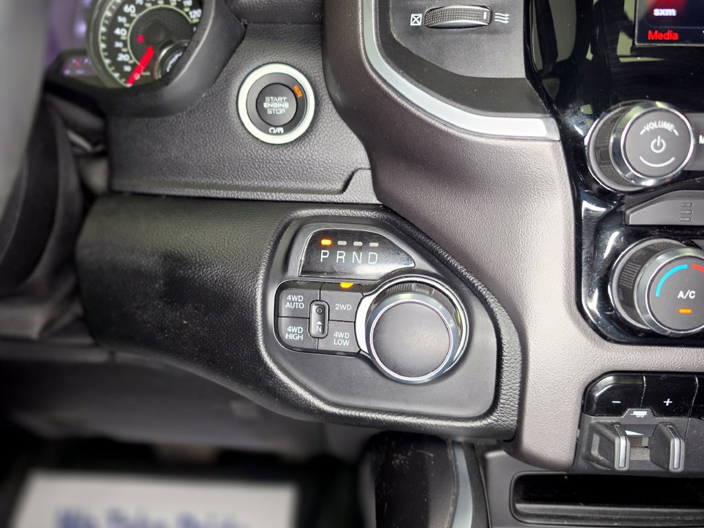 Used 2020 RAM 1500 Big Horn AWD/4WD image 12