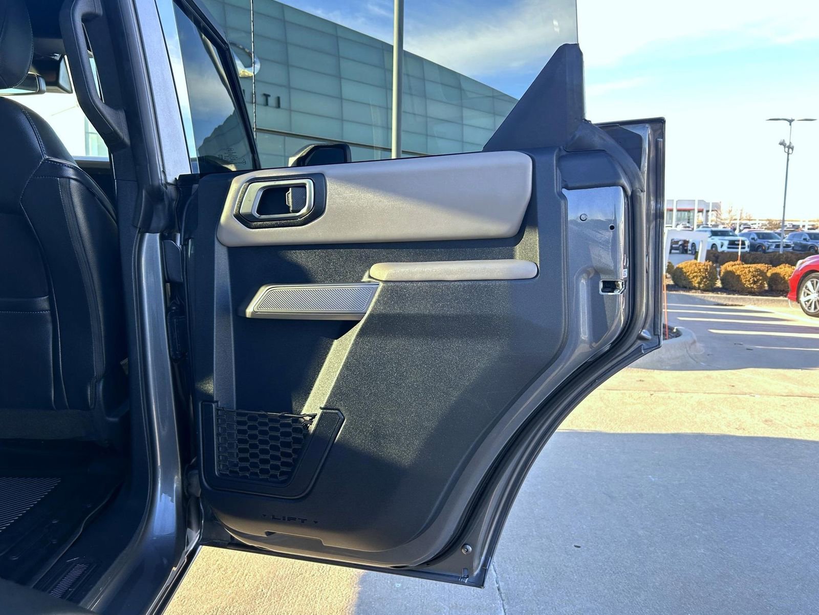 Used 2022 Ford Bronco Wildtrak image 17