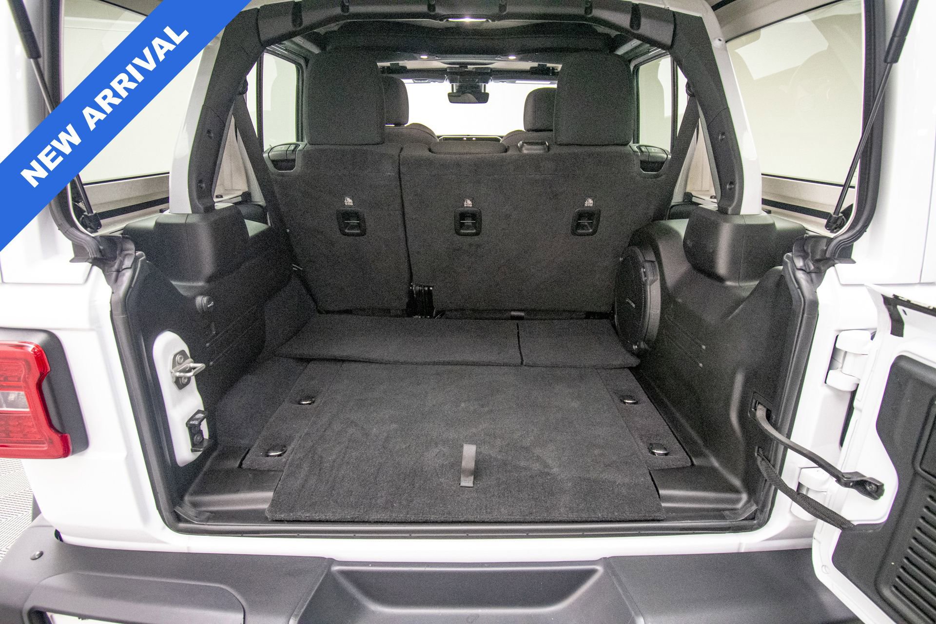 Used 2024 Jeep Wrangler Unlimited Rubicon image 40