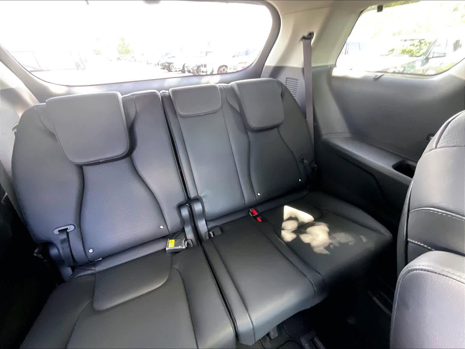 Used 2026 Kia Carnival SX Prestige FWD image 30