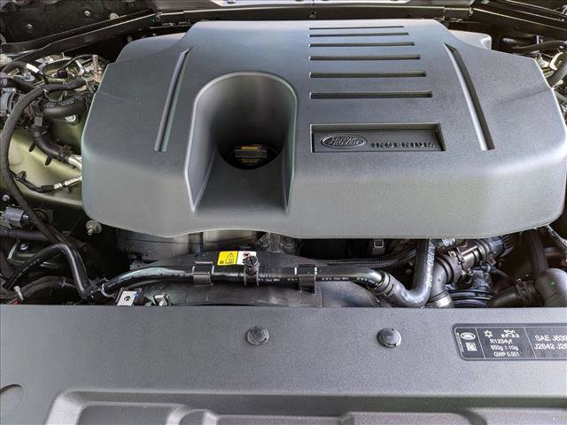 New 2026 Land Rover Defender 110 X-Dynamic SE image 15