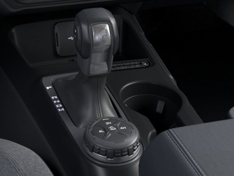 New 2025 Ford Bronco Base image 17