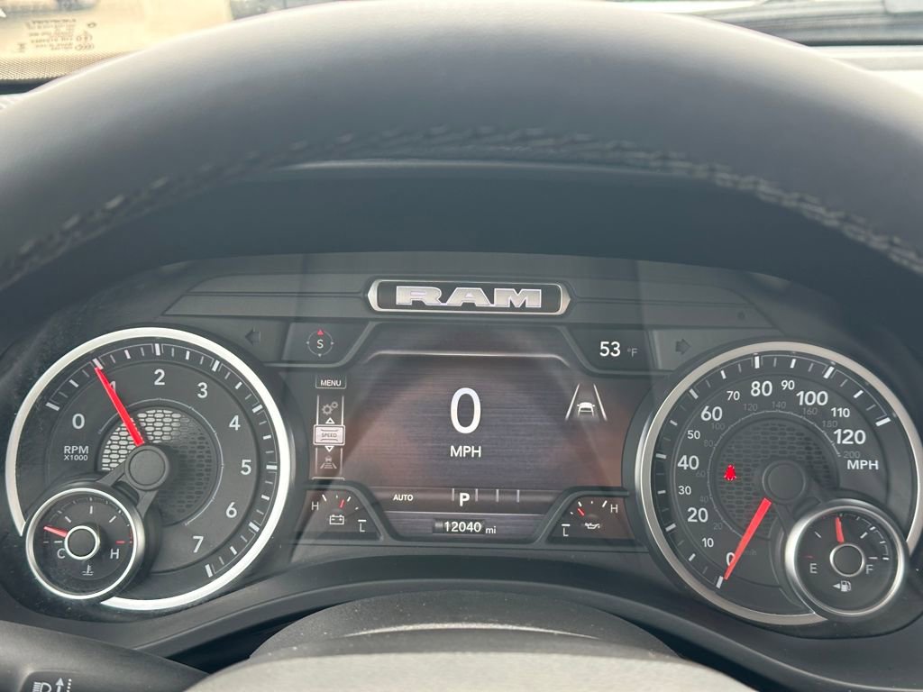 Used 2026 RAM 1500 Laramie AWD/4WD image 28