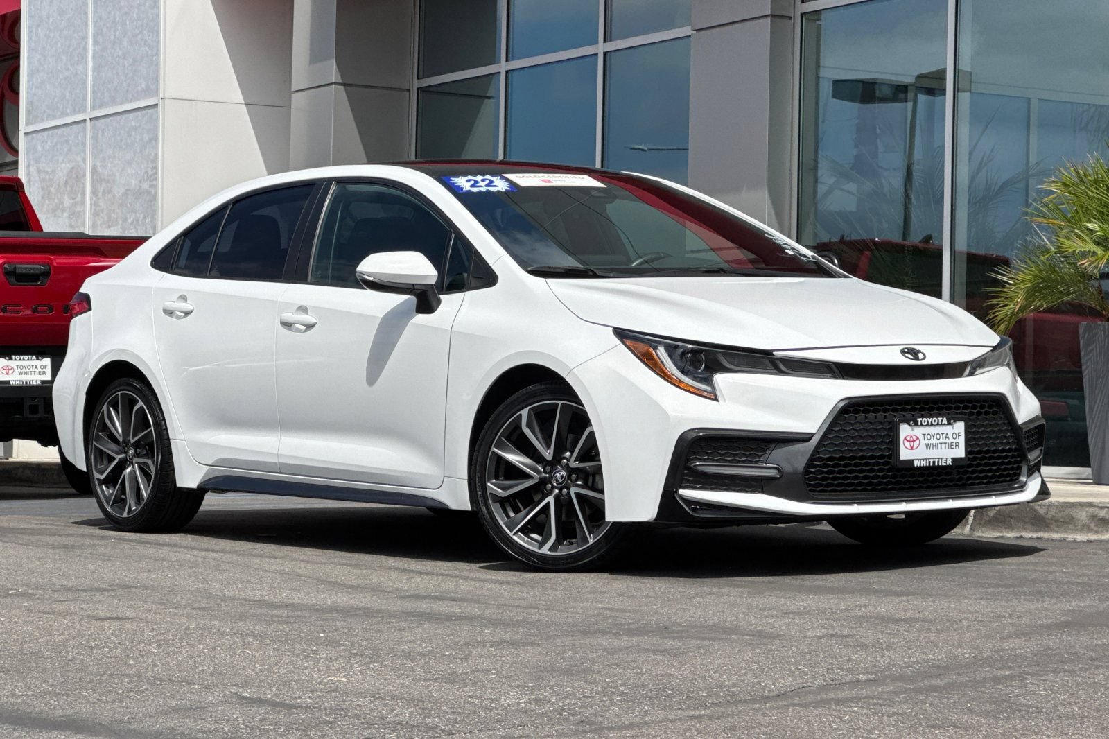 Certified 2022 Toyota Corolla SE w/ Carpet Mat Package (TMS) FWD image 2