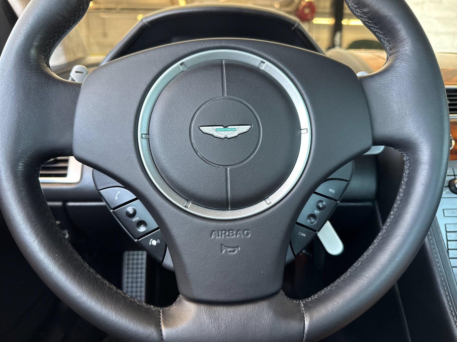 Used 2007 Aston Martin DB9 Coupe RWD image 10