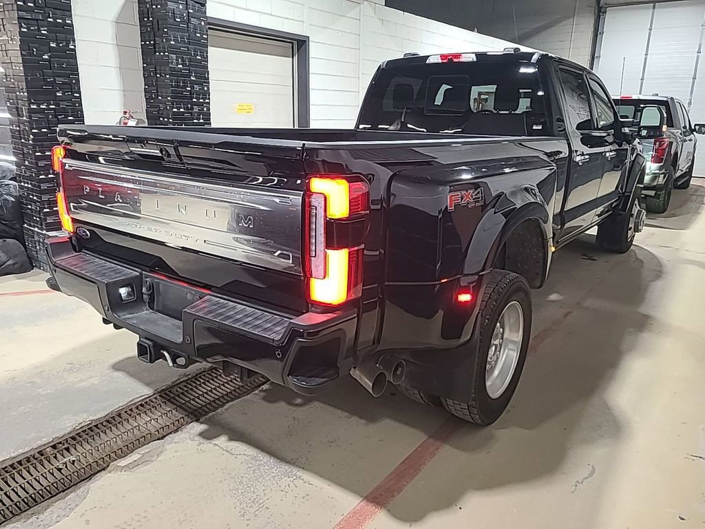 Used 2023 Ford F450 Platinum w/ FX4 Off-Road Package AWD/4WD image 6