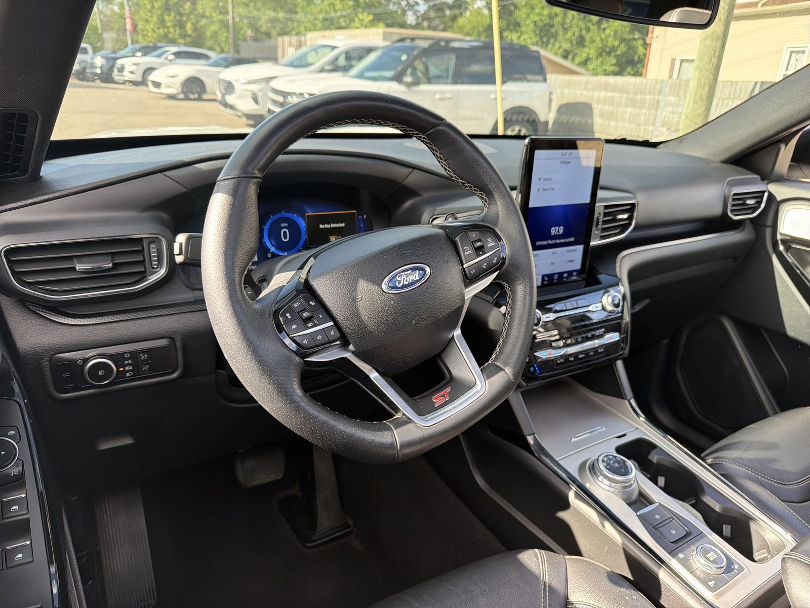 Used 2024 Ford Explorer ST w/ Equipment Group 401A AWD/4WD image 23