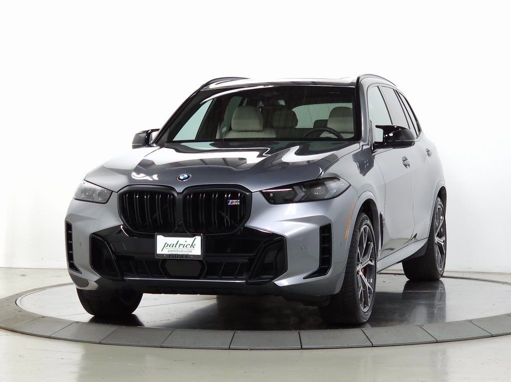 Used 2025 BMW X5 M60i image 4