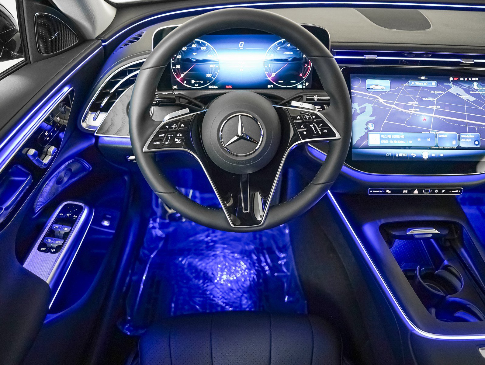 New 2026 Mercedes-Benz E 450 4MATIC Sedan image 14