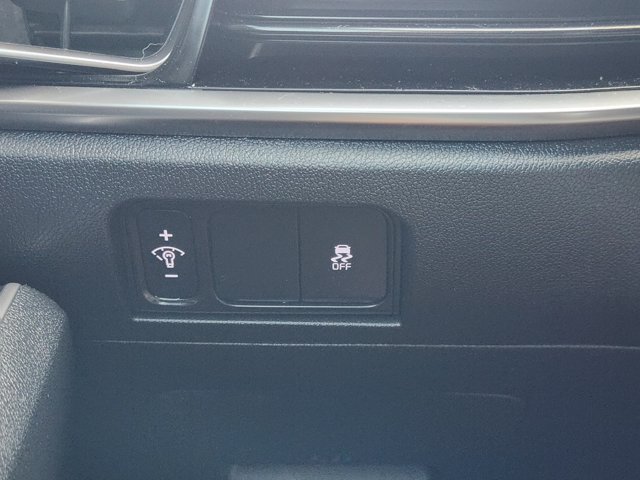 Used 2025 Kia Sorento S w/ Panoramic Sunroof Package FWD image 23