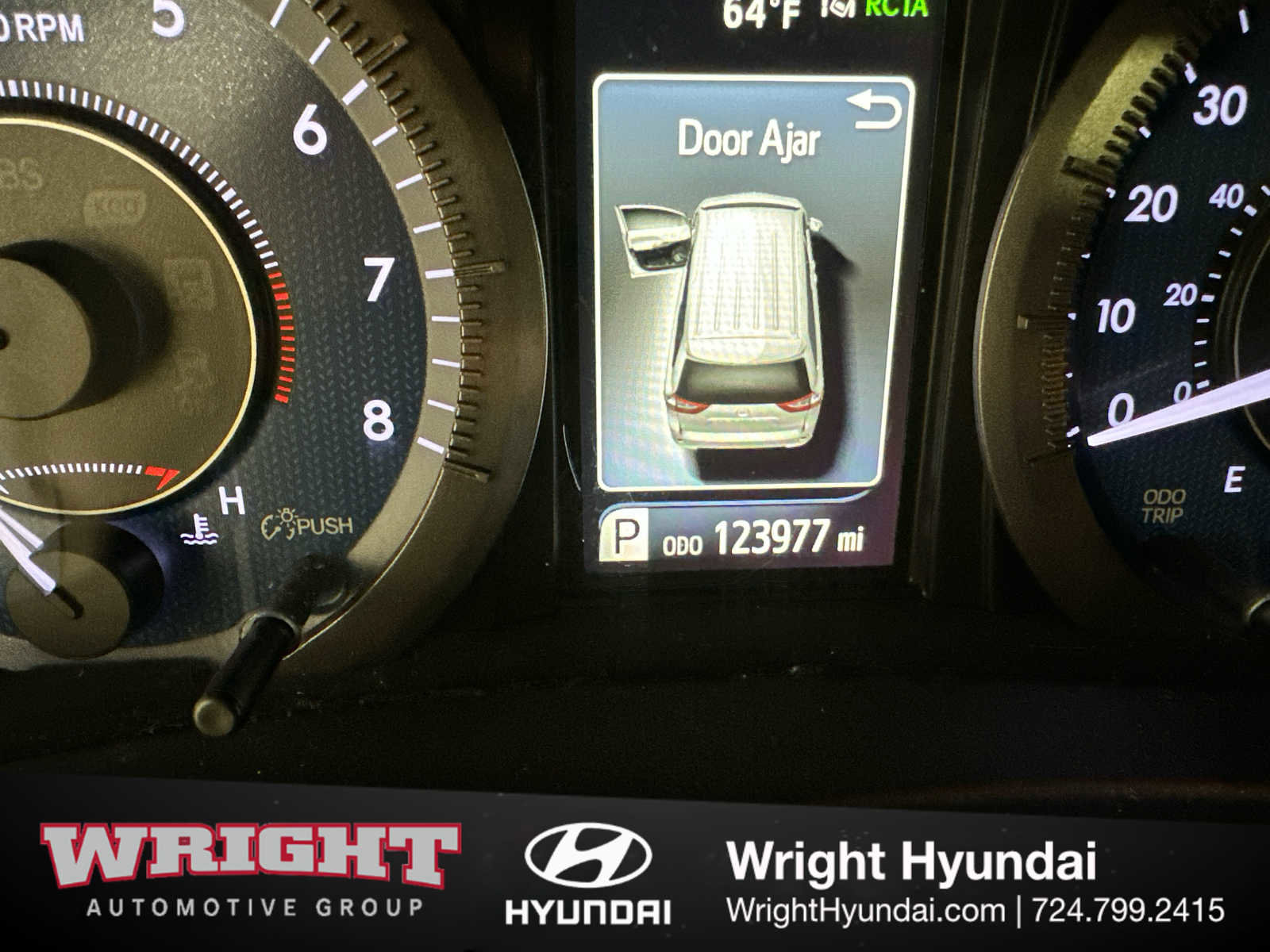 Used 2020 Toyota Sienna XLE image 22