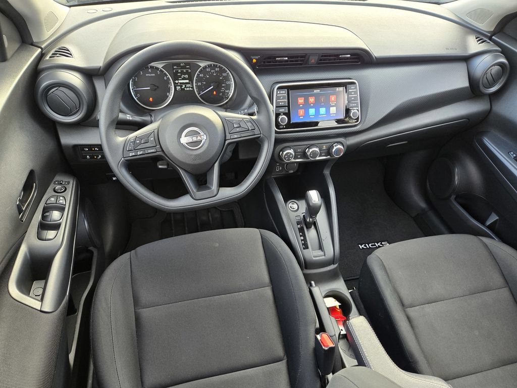 Used 2025 Nissan Kicks Play S FWD image 11