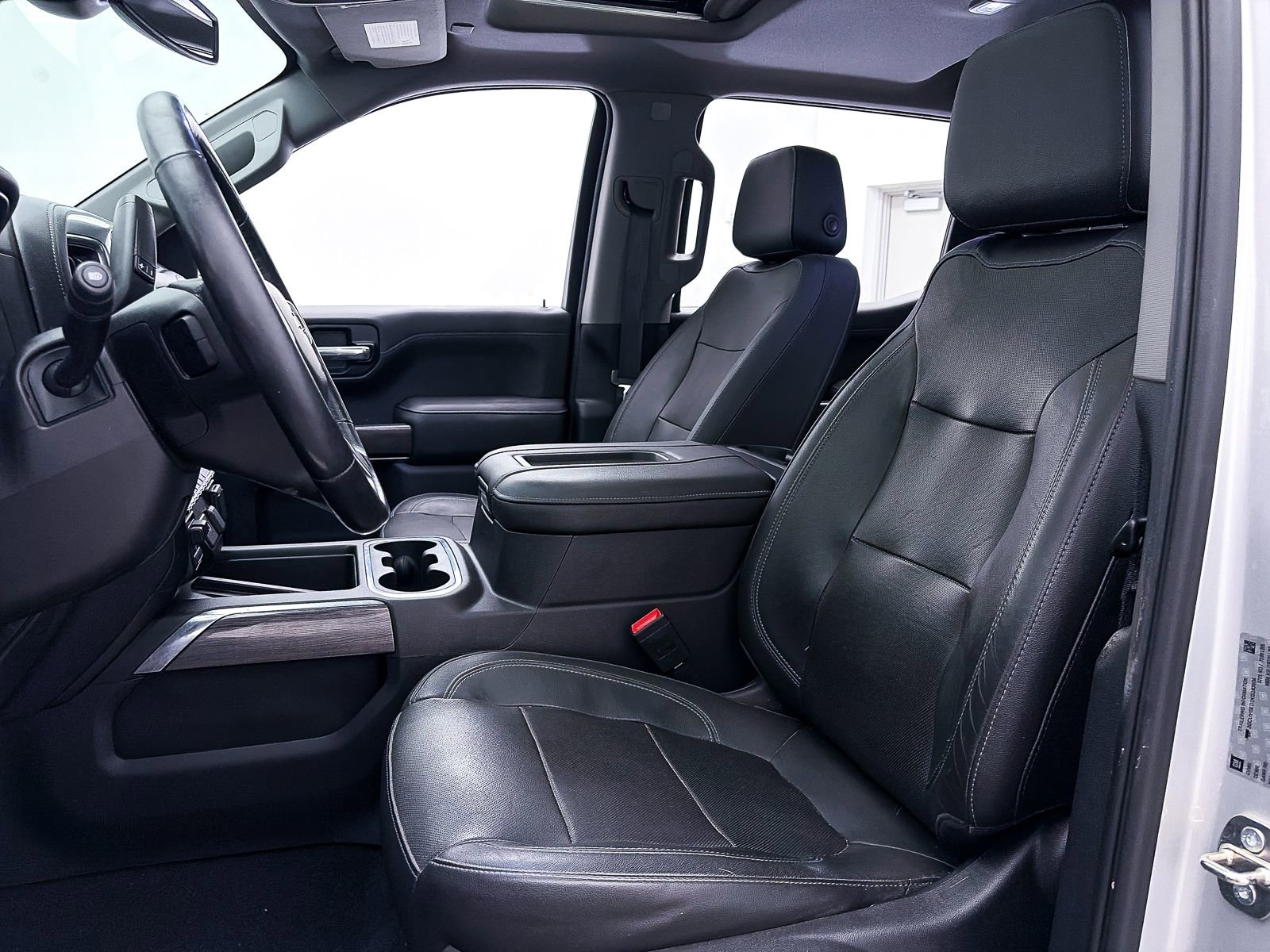 Used 2019 Chevrolet Silverado 1500 LTZ w/ LTZ Premium Package AWD/4WD image 21