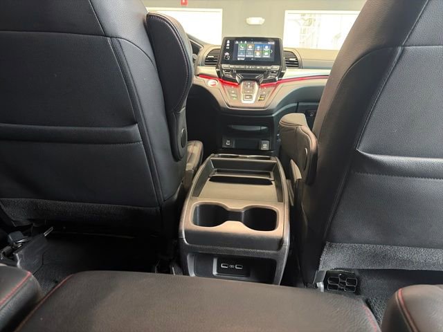 Used 2024 Honda Odyssey Sport image 38