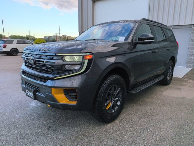 Used 2025 Ford Expedition Tremor AWD/4WD image 7