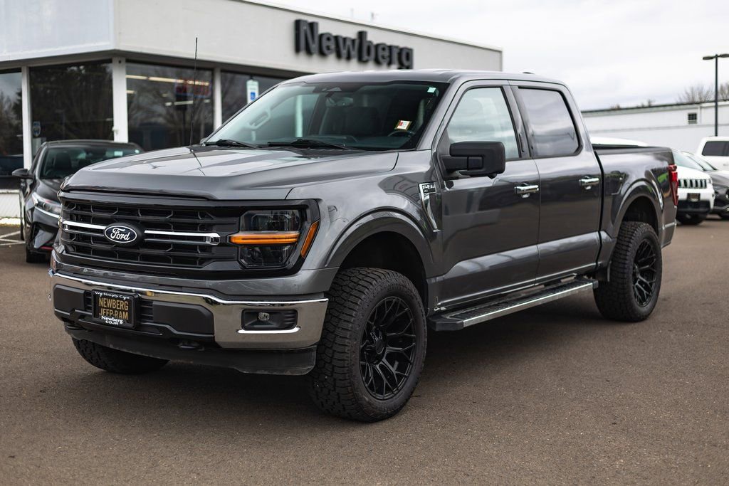 Used 2024 Ford F150 XLT AWD/4WD image 4
