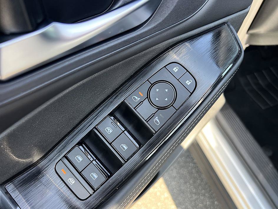 Certified 2023 Nissan Rogue SV w/ SV Premium B Package FWD image 21