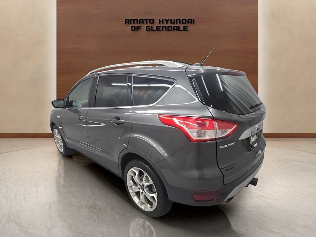Used 2016 Ford Escape Titanium w/ Equipment Group 301A AWD/4WD image 4