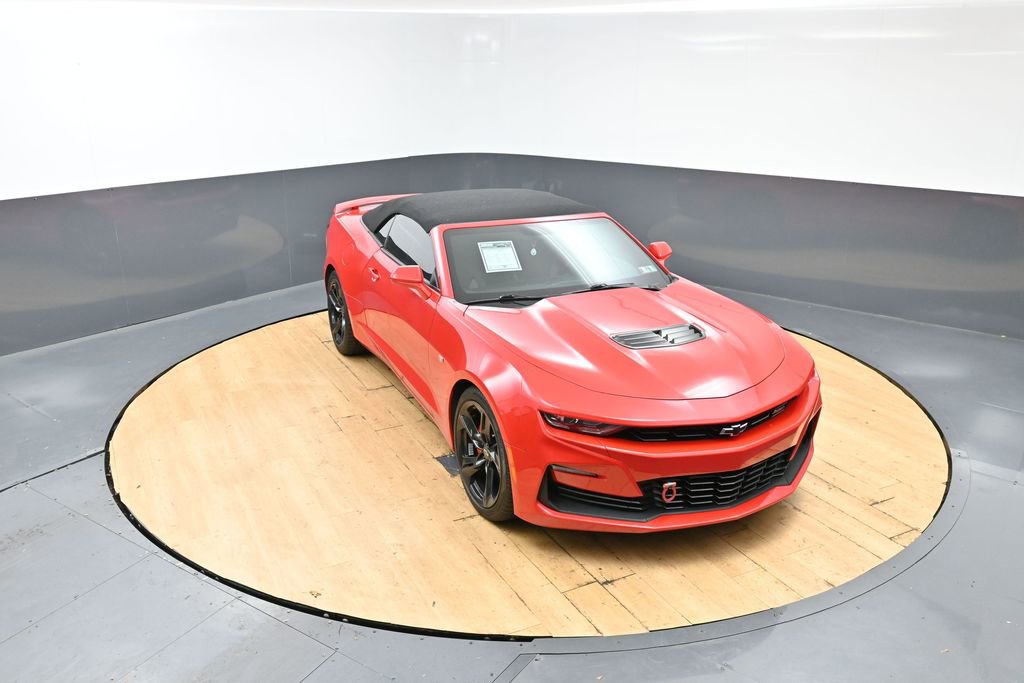 Used 2023 Chevrolet Camaro SS RWD image 8