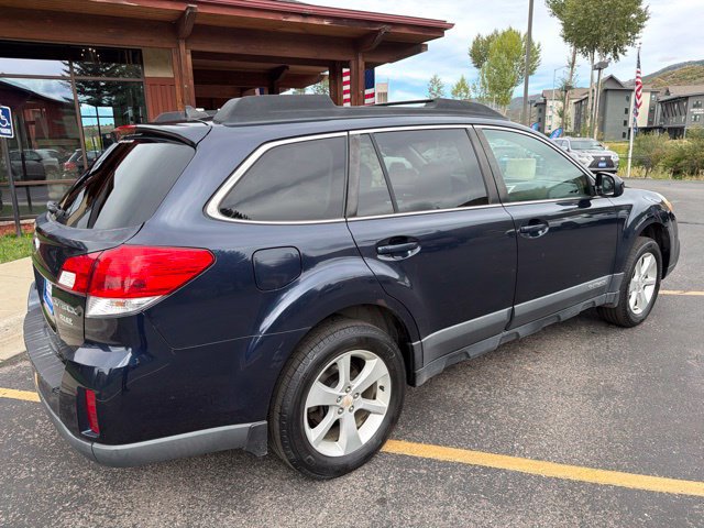 Used 2014 Subaru Outback 2.5i Premium AWD/4WD image 11